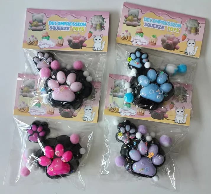 Black Four-Color Cat Paw Squishy